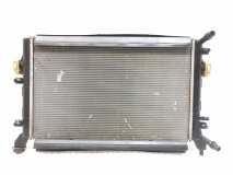 Радиатор охлаждения двигателя Volkswagen Passat B7 2011 1.4 CAXA