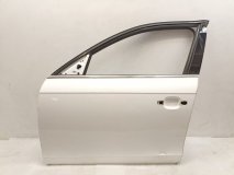 Дверь левая передняя Audi A4 B8