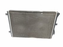 Радиатор охлаждения двигателя Volkswagen Touran 1T