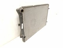 Радиатор охлаждения двигателя Volkswagen Touran 1T