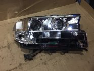 Фара правая правая TOYOTA Land Cruiser URJ202 2018 4.5 1VD-FTV