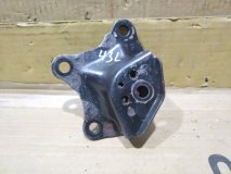 Кронштейн амортизатора левый задний TOYOTA HIGHLANDER GSU55 2014 2GR-FE 3.5