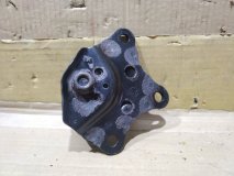 Кронштейн амортизатора левый задний TOYOTA HIGHLANDER GSU55 2014 2GR-FE 3.5