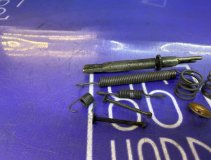 Механизм стояночного тормоза правый задний Nissan Sunny QB15 2001 QG18DD