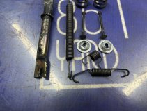 Механизм стояночного тормоза левый задний Nissan Bluebird Sylphy QG10 2002 QG18DE