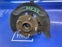 Ступица левая передняя Toyota Camry ACV30 2004 2AZFE