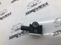 Датчик удара Mercedes-Benz CLA180 C117 2015 270.910