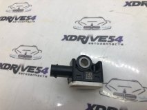 Датчик удара Mercedes-Benz CLA180 C117 2015 270.910