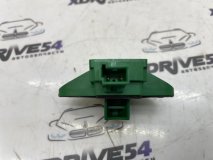 Датчик удара левый передний Mercedes-Benz C-class W204 рестайл 2012 271.820