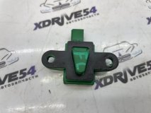 Датчик удара левый передний Mercedes-Benz C-class W204 рестайл 2012 271.820