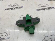 Датчик удара Mercedes-Benz C-class W204 рестайл 2012 271.820