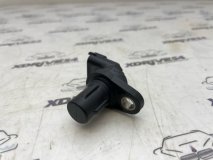 Датчик положения распредвала Mercedes-Benz C-class W204 рестайл 2012 271.820