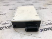 Датчик слепых зон Mercedes-Benz C-class W204 рестайл 2012 271.820