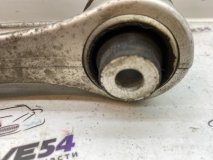 Рычаг подвески правый передний BMW 520d F10 2013 N47D20C