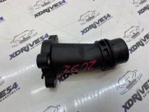 Фланец системы охлаждения BMW 520DX G30 2017 B47D20A