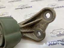 Крепление глушителя BMW 520DX G30 2017 B47D20A Крепление глушителя BMW 520DX G30 2017 B47D20A