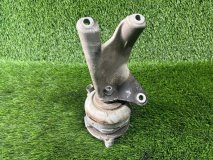 Опора двигателя Audi A8 D3 2008 BVJ 4.2