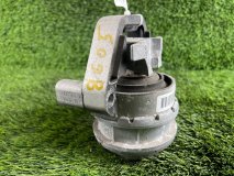 Опора двигателя левая Audi A8 D4 2013 CEU 4.0T