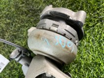 Подушка ДВС Audi A8 D3 2008 BVJ 4.2