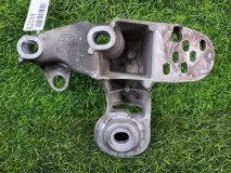 Опора двигателя левая Audi A4 8EC 2007 BWE