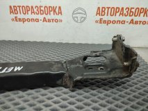 Кронштейн балки подмоторной правый Renault Megane 3 2009 1.5 л K9K