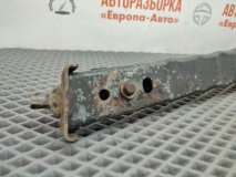 Кронштейн балки подмоторной левый Renault Megane 3 2009 1.5 л K9K