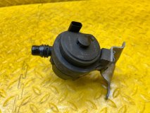 Насос (помпа) BMW X3 XDRIVE 20D F25 2016 Насос (помпа) BMW X3 XDRIVE 20D F25 2016