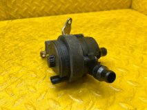 Насос (помпа) BMW X3 XDRIVE 20D F25 2016 Насос (помпа) BMW X3 XDRIVE 20D F25 2016