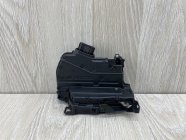 Замок двери правый задний Renault Kaptur