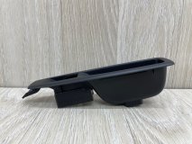 Накладка кнопок стеклоподъемника правая задняя Renault Kaptur