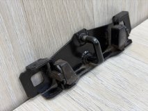 Ответная часть замка багажника Ford Focus 3