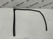 Уплотнитель двери правый передний Lexus UX 250H 2020 200/250H 2000CC 16-VALVE