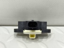 Датчик удара на дверь левый задний Mercedes-Benz GLS W166 2017 642826 Датчик удара на дверь левый задний Mercedes-Benz GLS W166 2017 642826