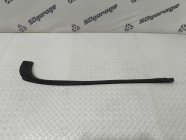 Уплотнительная резинка двери правая задняя Lexus UX 250H 2020 200/250H 2000CC 16-VALVE