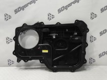 Накладка двери правая передняя LAND ROVER DISCOVERY 5 L462 2019 3.0 V6 D Gen2 Twin Turbo