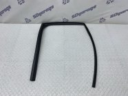 Уплотнитель двери левый задний Lexus UX 250H 2020 200/250H 2000CC 16-VALVE