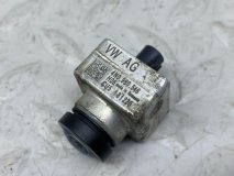 Камера кругового обзора передняя Porsche Taycan 9J1 2021 EBFA