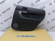 Обшивка двери правая задняя Subaru Legacy B13 2003-2009