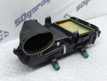 Корпус воздушного фильтра Mercedes-Benz GLS X167 2019 D656929