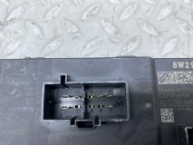 Блок управления крышки багажника Porsche Taycan 9J1 2021 EBFA