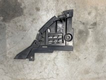 Пыльник бампера правый передний Renault Logan 2