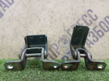 Петля двери левая задняя Suzuki SX4 Хэтчбек 2006 1.6 M16A