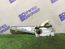 Стеклоподъемник правый задний Toyota Corolla Хетчбек 2006 1.6 3ZZ