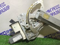 Стеклоподъемник правый передний Toyota Corolla Хетчбек 2006 1.6 3ZZ