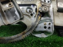 Стеклоподъемник правый передний Toyota Corolla Седан 2005 1.6 3ZZ