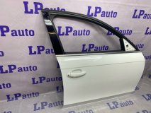 Дверь правая передняя Audi A4 B8 2010 CDNC 2.0