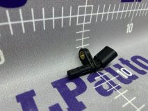 Датчик ABS левый задний Volkswagen Tiguan I 5N 2009 CAWA 2.0