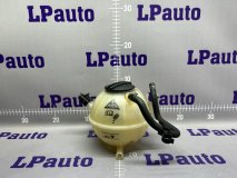 Бачок расширительный Volkswagen Tiguan I 5N 2009 CAWA 2.0