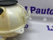 Бачок расширительный Volkswagen Tiguan I 5N 2009 CAWA 2.0