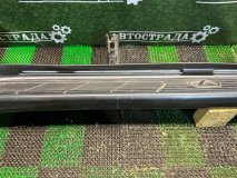 Подножка порог правая Lexus LX470 2000-2007 Подножка порог правая Lexus LX470 2000-2007